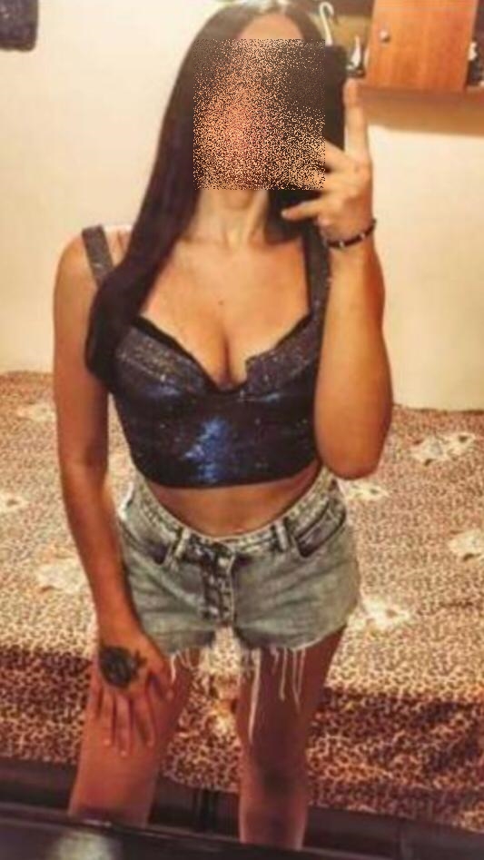 Azdırıcı Oral Seksiyle Coşturan Ataşehir Escort Bayan Meltem